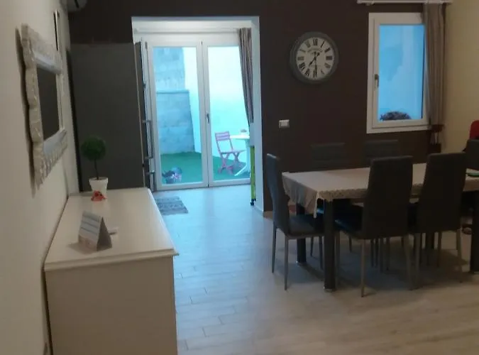 Casa Giada Διαμέρισμα SantʼAntìoco